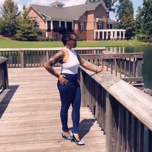 Meet your Posher, Christina